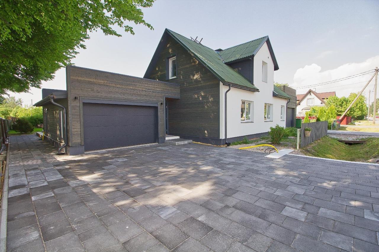Casa Monkey Paernu With Sauna And Terrace Pärnu Exterior foto